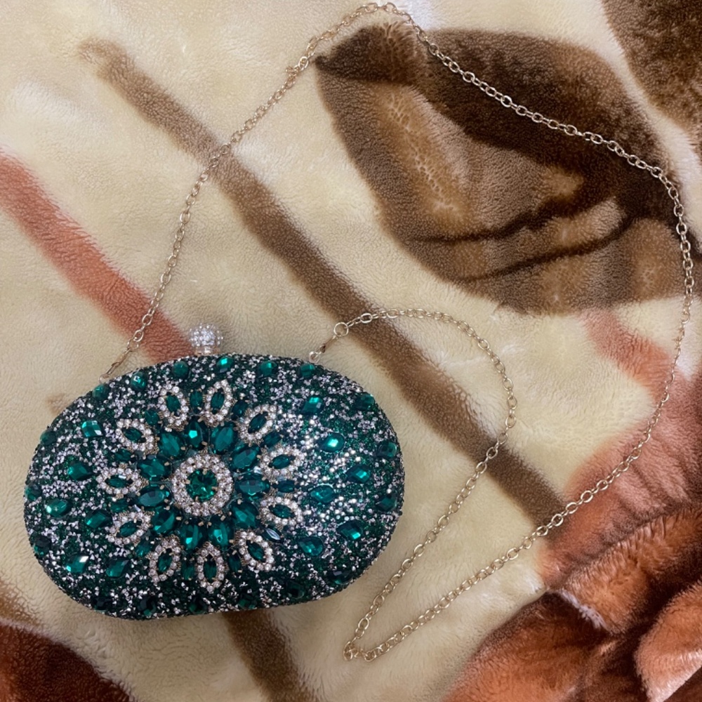 Purse - Picture 4 of 6